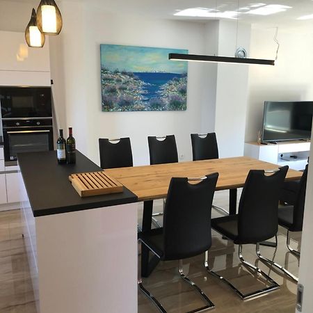 Ferienhaus Luka ザダル エクステリア 写真