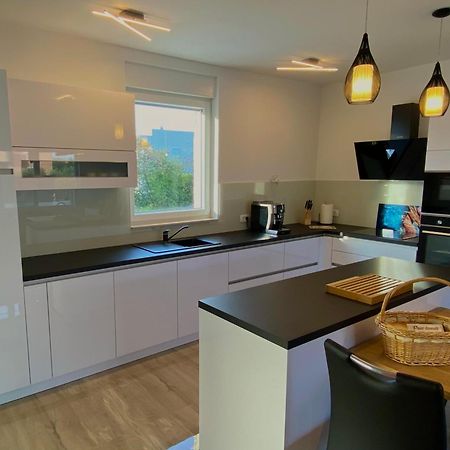 Ferienhaus Luka ザダル エクステリア 写真